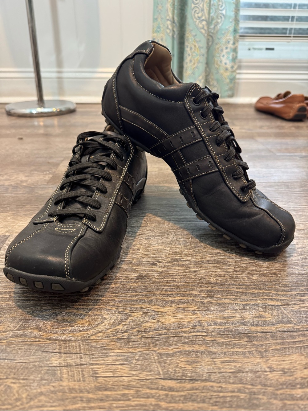 Skechers Men's Black Leather Lace-Up Dress Sneakers Mens SZ 10 - Picture 13 of 16